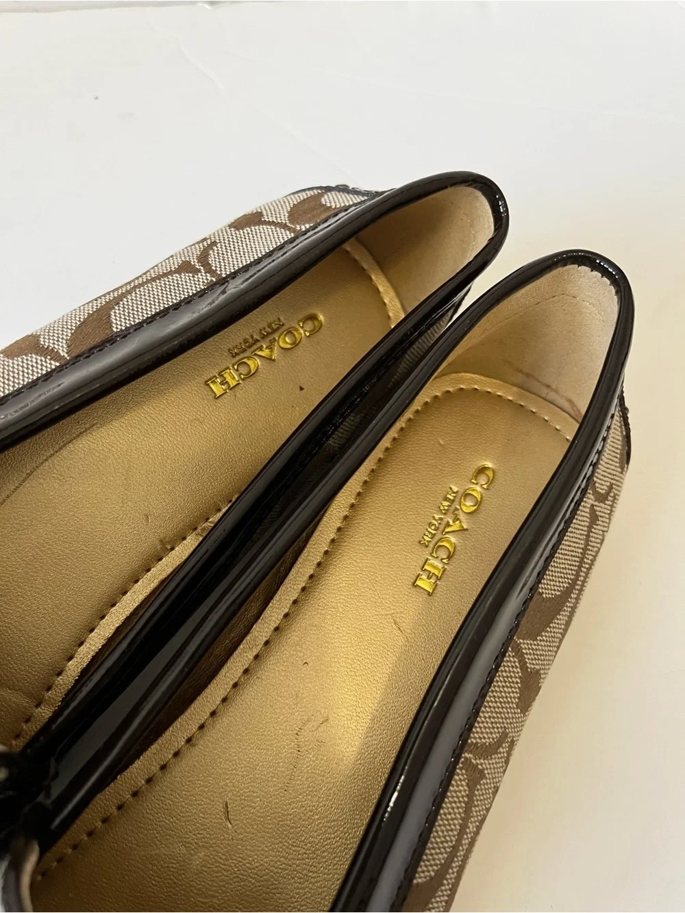 Coach Brown Signature Logo Women's Driving Loafers Size 7.5B